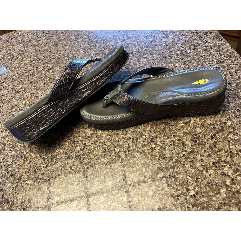 Volatile Mini Croco Wedge Women's Size 9.0  Platform Grey Sandal Flip Flop - Picture 5 of 9